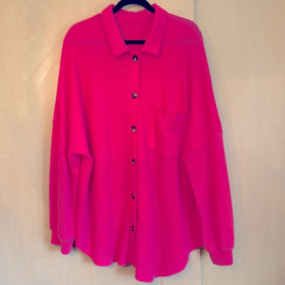 Lightweight waffle-knit shacket